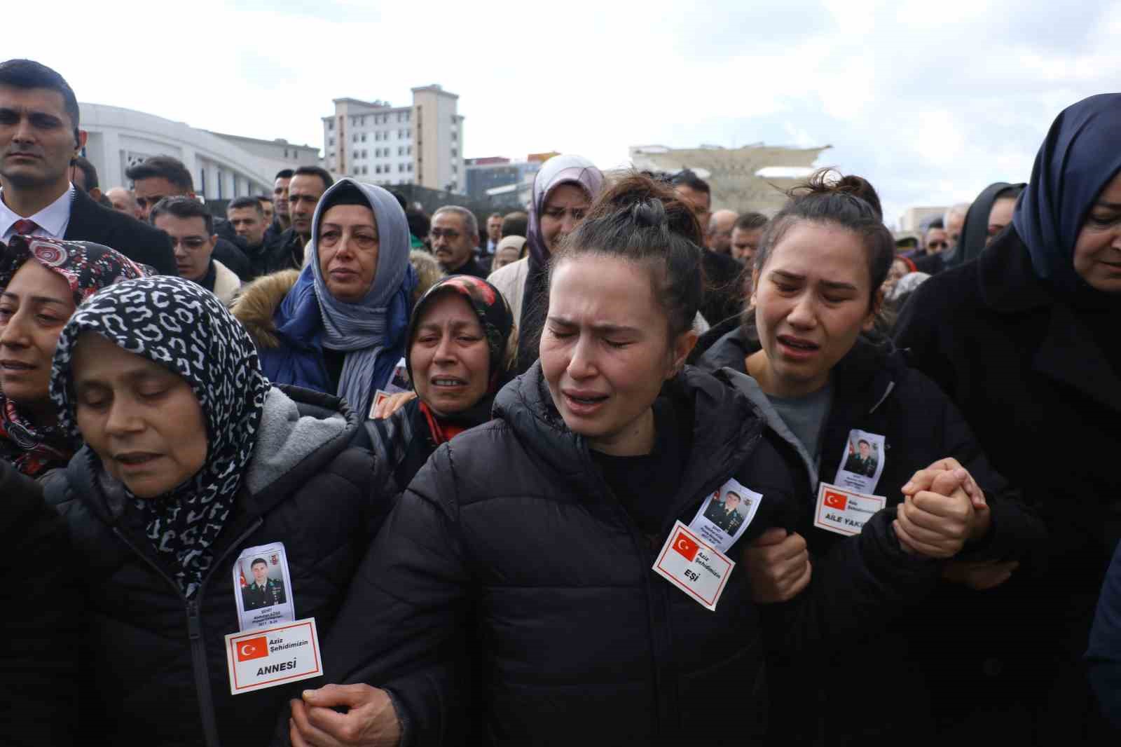 Şehit Abdullah Köse son yolculuğuna uğurlandı