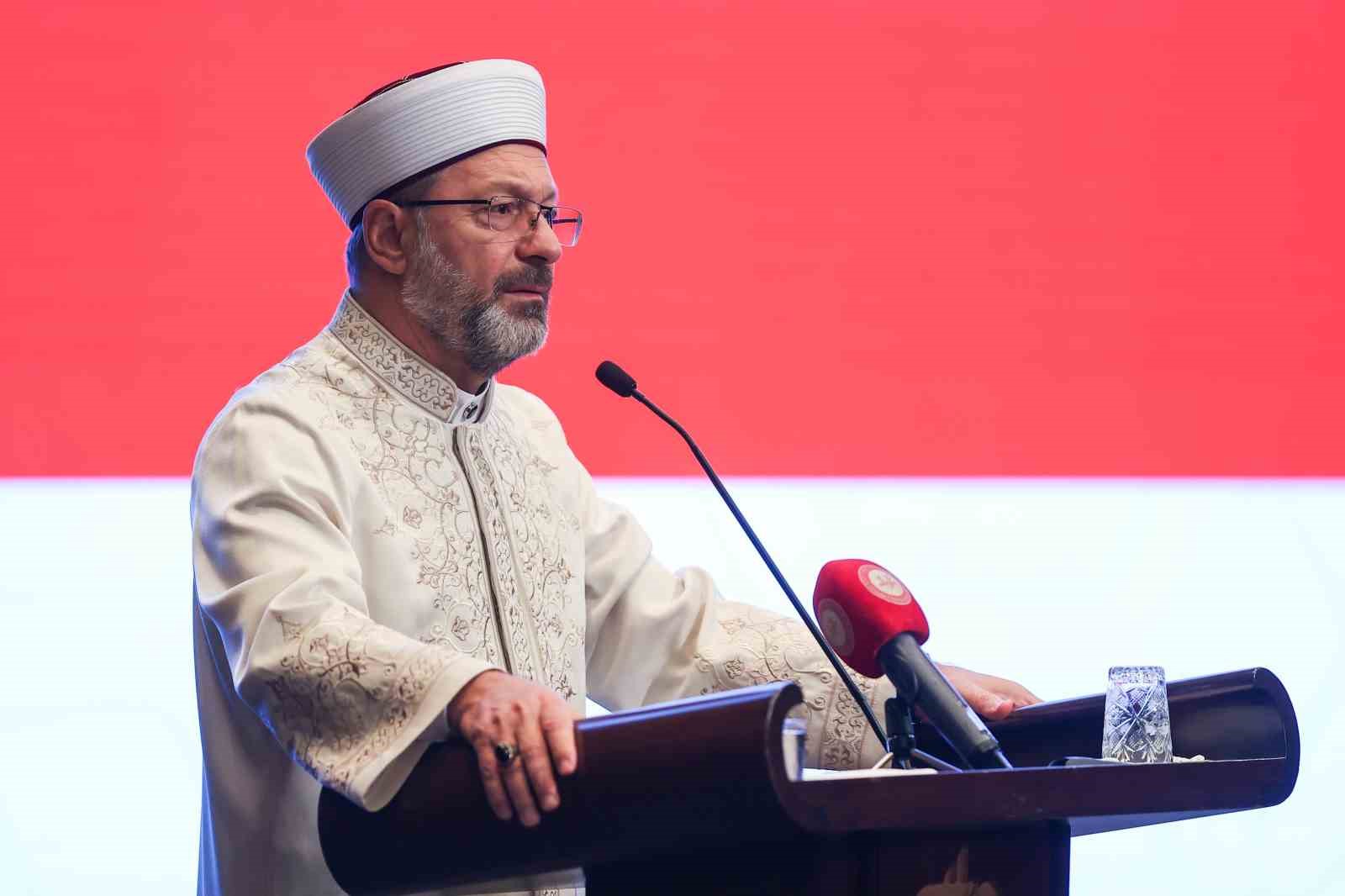 Diyanet İşleri Başkanı Erbaş’tan kadına yönelik şiddete karşı mesaj