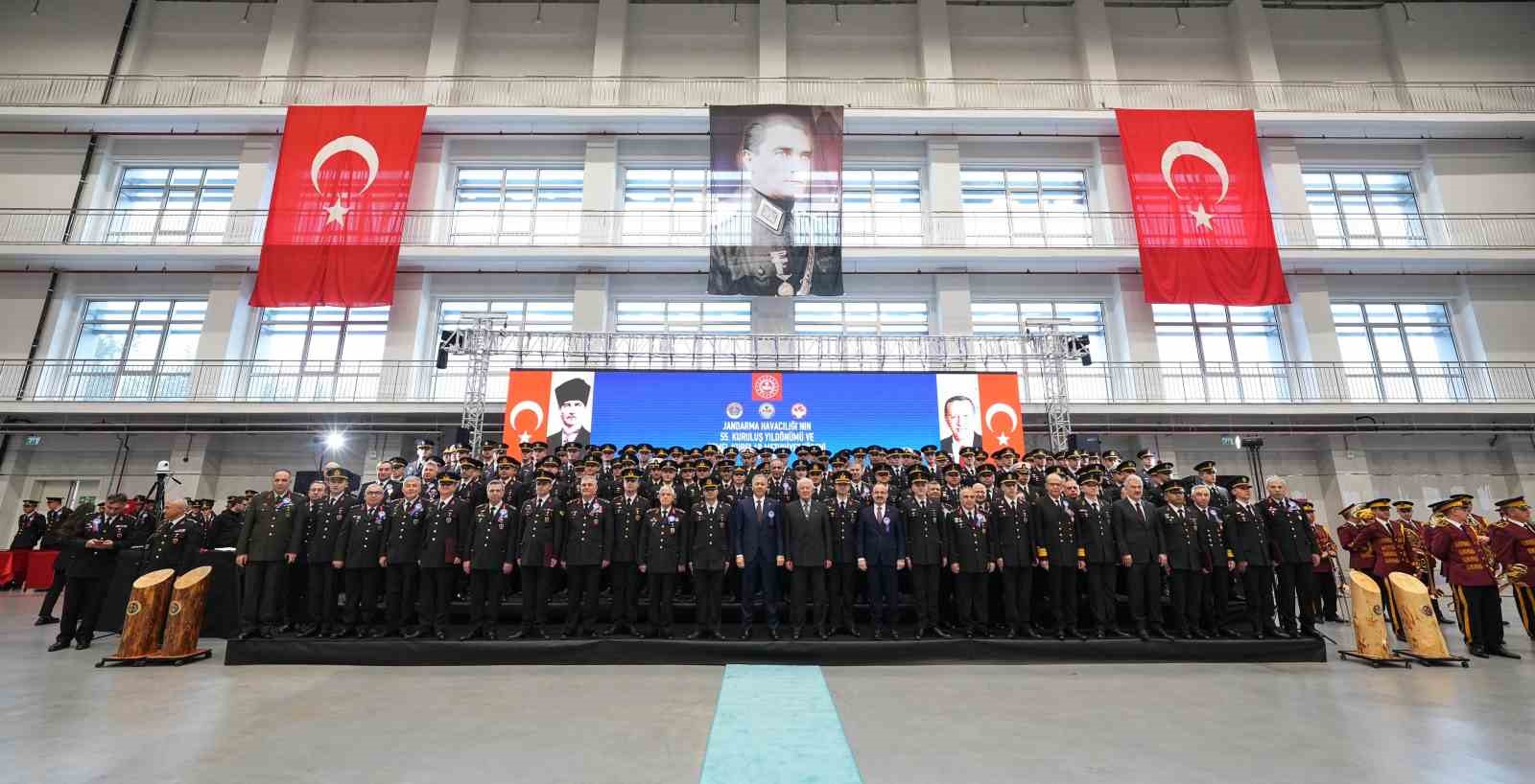 İçişleri Bakanı Ali Yerlikaya: “Jandarmamız 12 ilde hava araçlarıyla hizmete başladı”