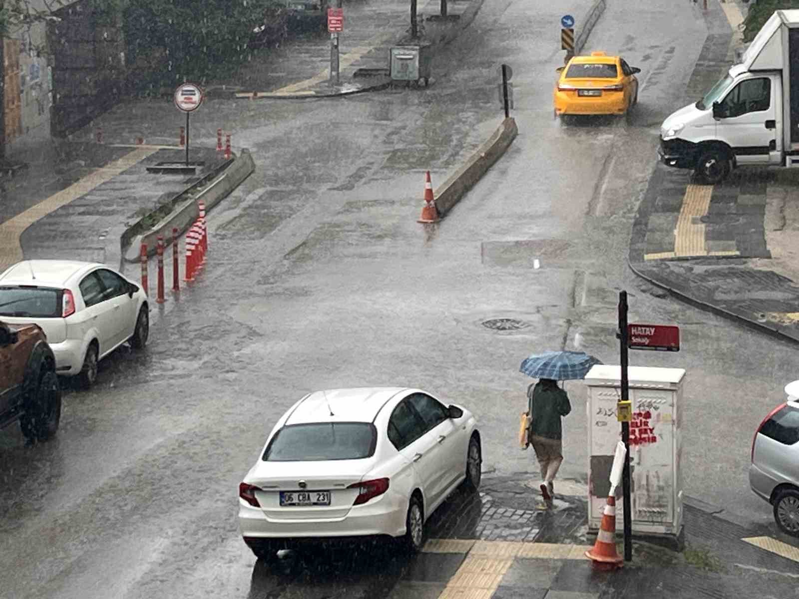 Başkentte sağanak etkili oldu