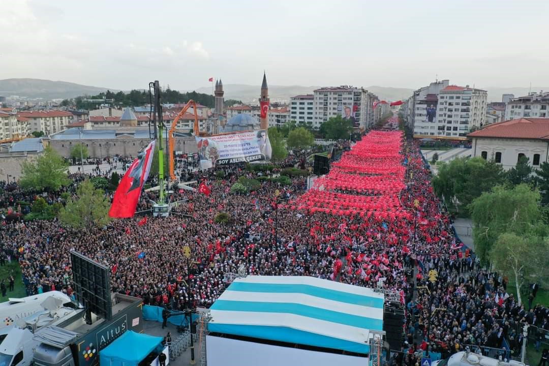 Cumhurbaşkanı Recep Tayyip Erdoğan’ın Sivas paylaşımını milyonlar izledi