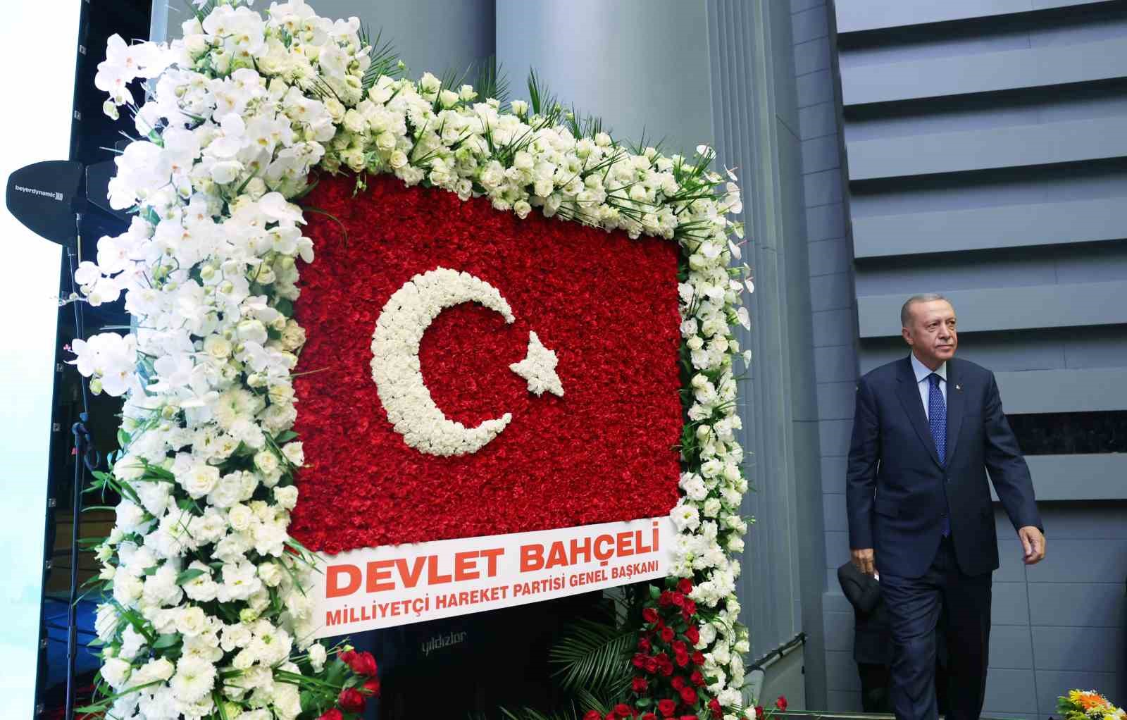 Cumhurbaşkanı Erdoğan: “Türkiye’nin siyaset mühendisliği ürünü kurgulardan kurtulup, yerli ve milli eksende siyaset yapan bir muhalefete kavuşması en büyük dileğimizdir"