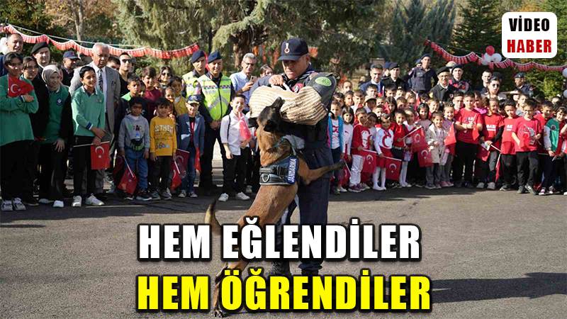 Jandarma, Cumhuriyet’in 100. yılında kapılarını öğrencilere açtı: Hem eğlendiler hem öğrendiler