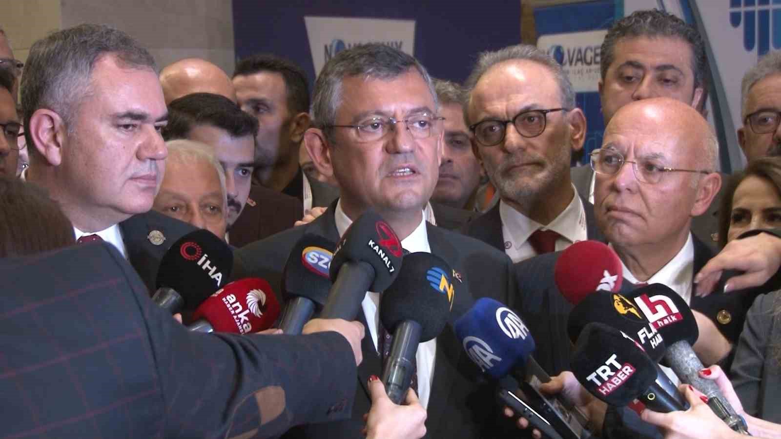 CHP lideri Özel: "Anayasal düzeni bir maddede yok sayarsanız bütün bir düzeni ortadan kaldırırsınız"