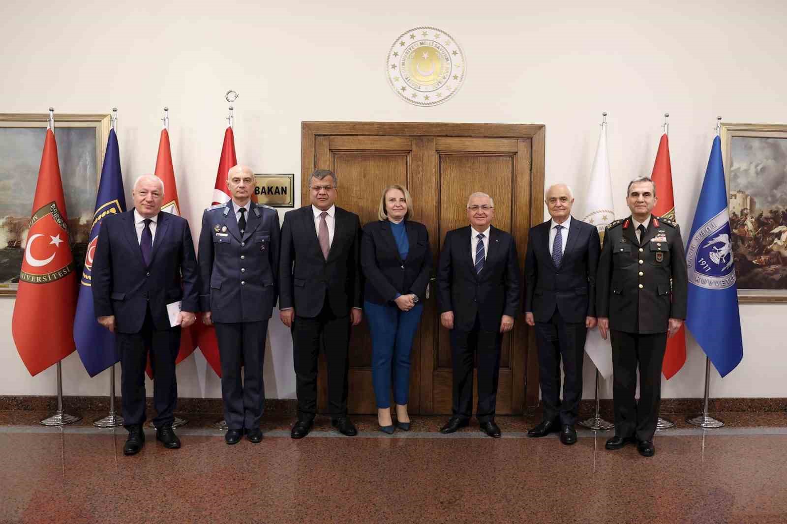 Bakan Güler, Bulgaristan ve Romanya Savunma Bakanı Yardımcılarını kabul etti