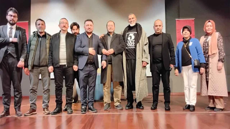 Yaşar Alptekin’den manevi dolu konferans