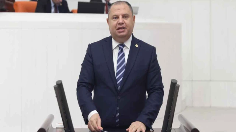 Öztürk: “İsrail, terör devletidir!”