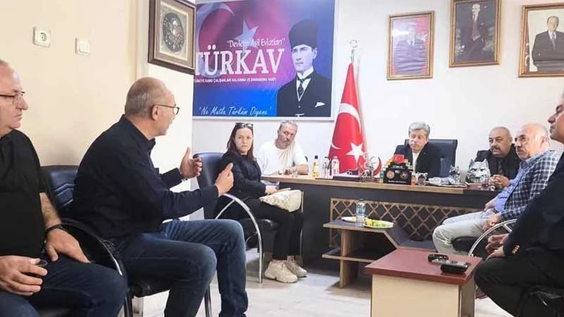 Korkmaz’dan TÜRKAV’a anlamlı ziyaret