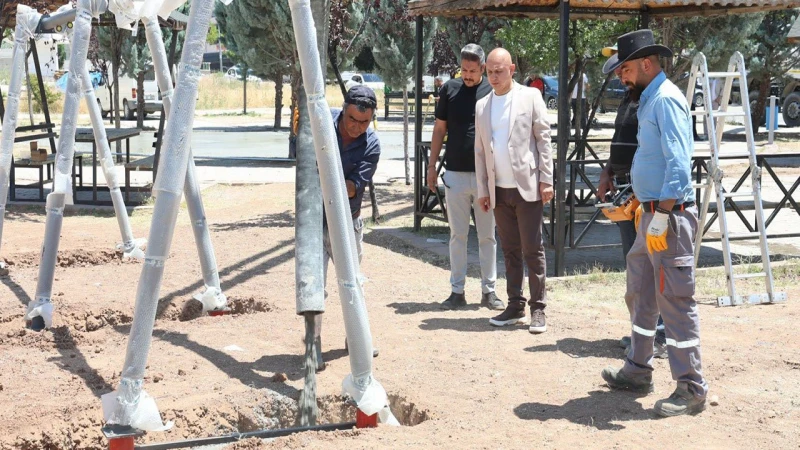 Önal, Çalılıöz Mahallesi’nde çalışmaları inceledi