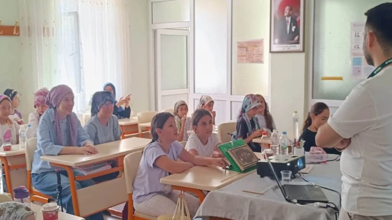 Yeşilay’dan Kur’an Kursu öğrencilerine eğitim