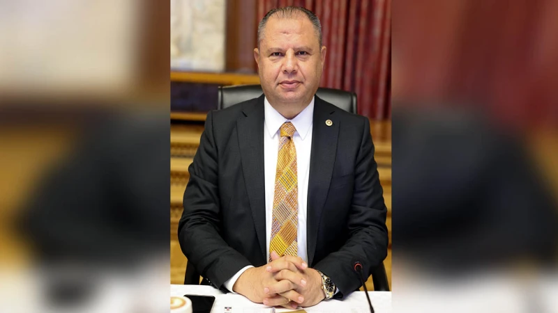 Öztürk’ten Sadettin Saran’a destek
