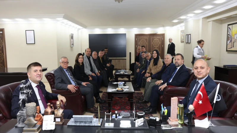 Vali Sarıibrahim’den Kırıkkale Belediyesi’ne ziyaret