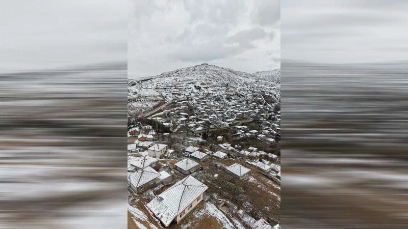 Dinek Dağı kar yağışıyla bir başka güzel