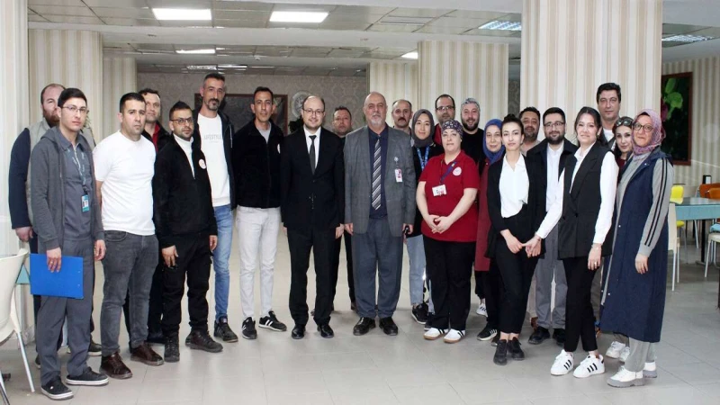 Yüksek İhtisas Hastanesi personeli iftarda buluştu