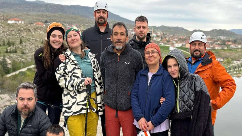 BOZDAK Dağcılık eğitimlerine hız kesmeden devam ediyor