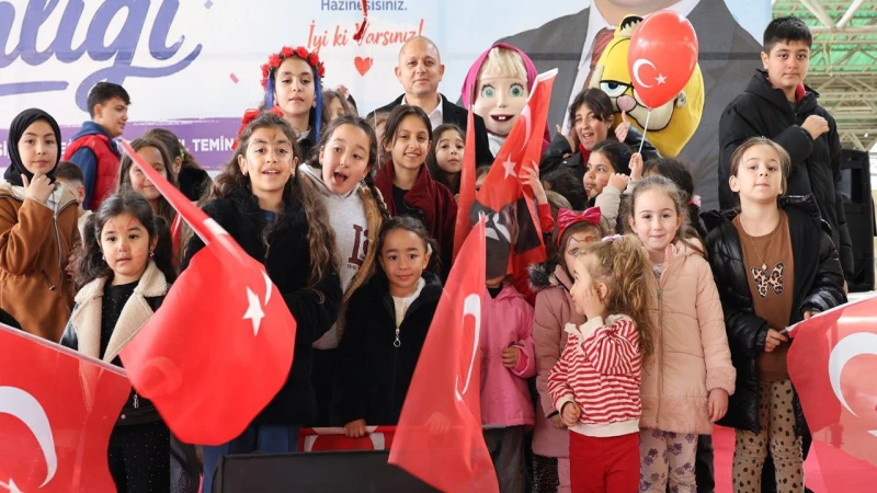 Mahallelerle çocuk şenliği coşkuyla kutlandı