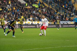 Spor Toto Süper Lig: MKE Ankaragücü: 0 – Gaziantep FK: 0 (İlk yarı)