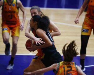 Kadınlar Euroleague: Fenerbahçe: 93 – Valencia Basket: 61