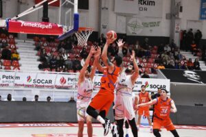Hazırlık maçı: Aliağa Petkimspor: 84 – Çağdaş Bodrum Spor: 85
