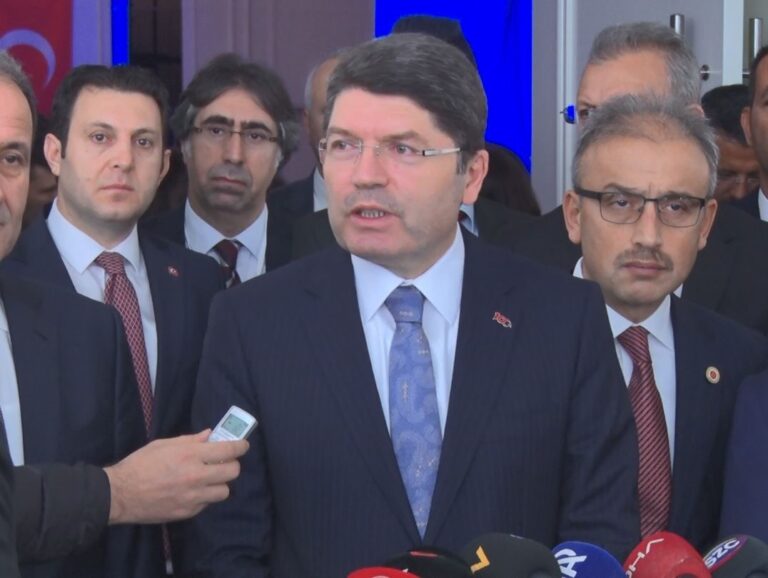 Adalet Bakanı Tunç: “(Can Atalay kararı) Yargıtay 3. Ceza Dairesi’nin kararını bekleyeceğiz”
