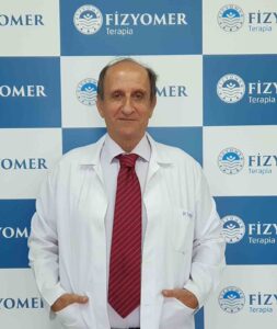 Dr. Turgay Bereket: “Sivilcelerinizden kurtulun”