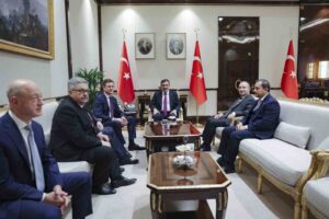 Cumhurbaşkanı Yardımcısı Yılmaz, Rusya Başbakan Yardımcısı Novak’ı kabul etti