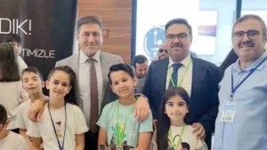 BİLSEM’DEN RENGARENK YILSONU SERGİSİ
