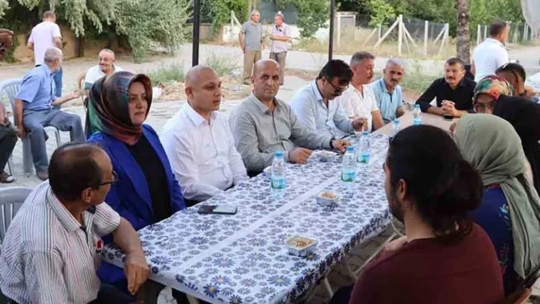 KİMESKİ MAHALLESİ’NDE AŞURE BEREKETİ