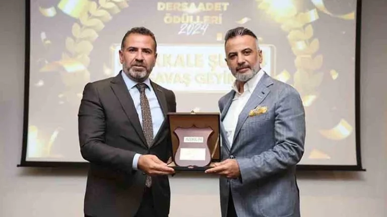 ASKON BAŞKANI GEYİK’E ‘AKTİF YÖNETİM ÖDÜLÜ’