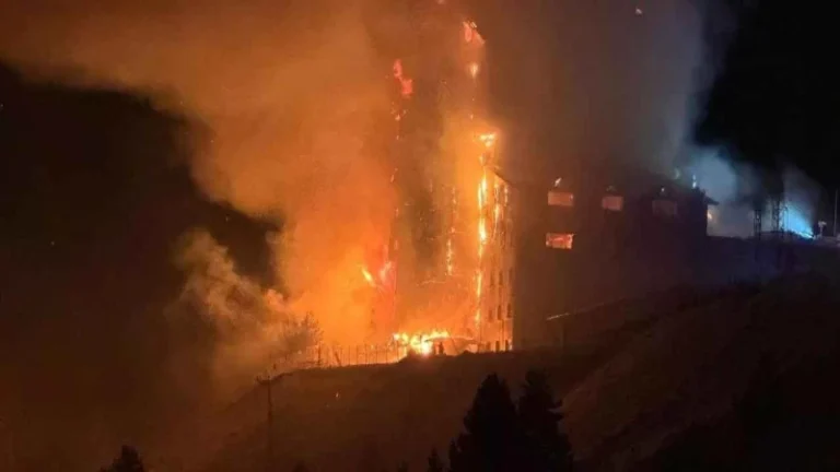 Bolu’da korkutan yangın