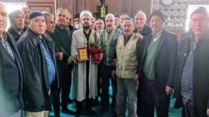 Müezzin Kayyuma duygu dolu veda