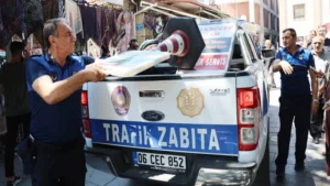 Kaldırım ve yol işgaline zabıta engeli!