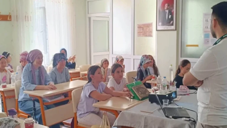 Yeşilay’dan Kur’an Kursu öğrencilerine eğitim