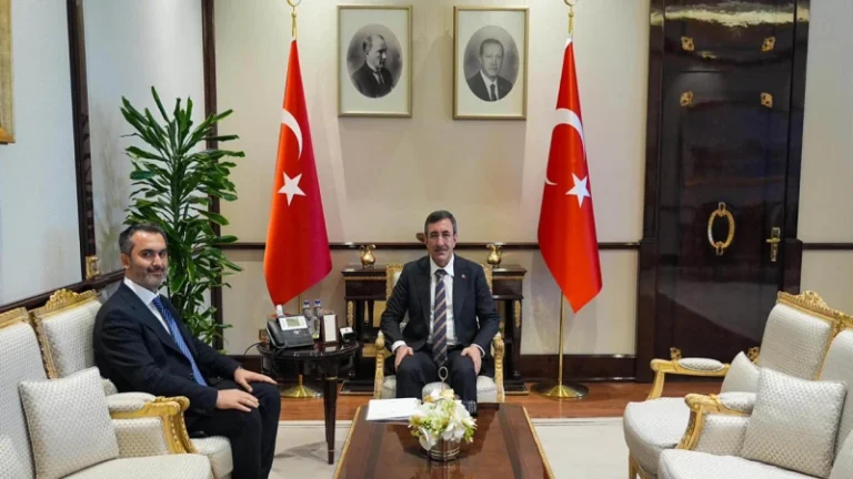 Kaplan’dan Yılmaz’a ziyaret