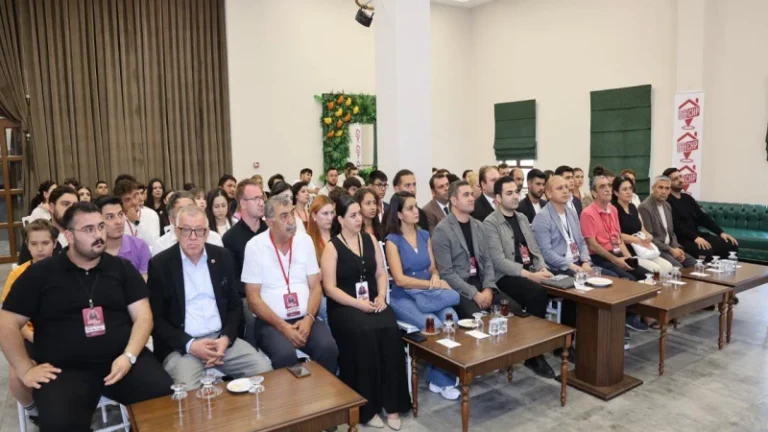 CHP’li gençler çalıştayda buluştu