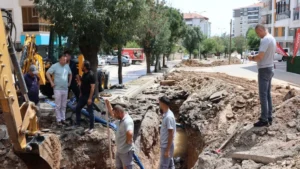 Kırıkkale Belediyesi su kesintisine karşı seferber oldu