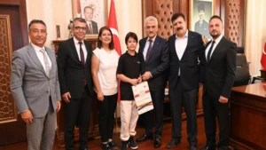 Vali Makas, LGS Türkiye birincilerini ağırladı