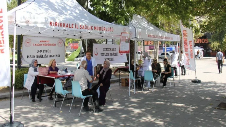 Vatandaşlar kansere karşı bilgilendirildi