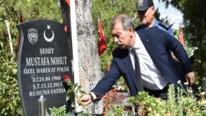 Emniyet Müdürü Işık’tan şehitliğe duygusal ziyaret