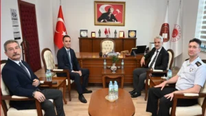 Vali Mehmet Makas’tan Selvi’ye ziyaret