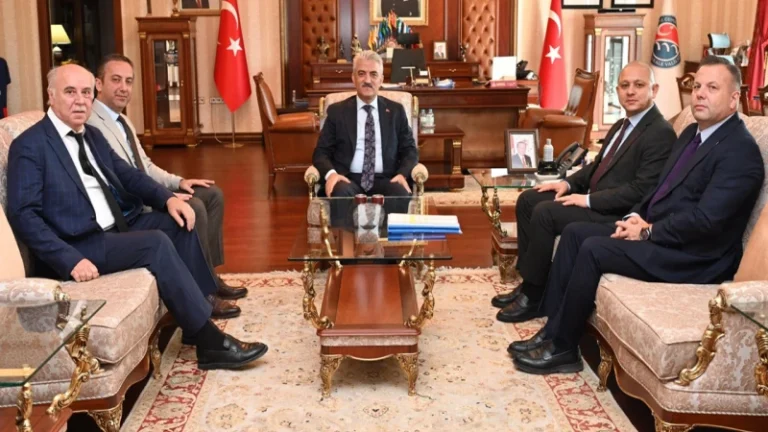 Vali Makas ve Önal, Kırıkkale projelerini görüştü