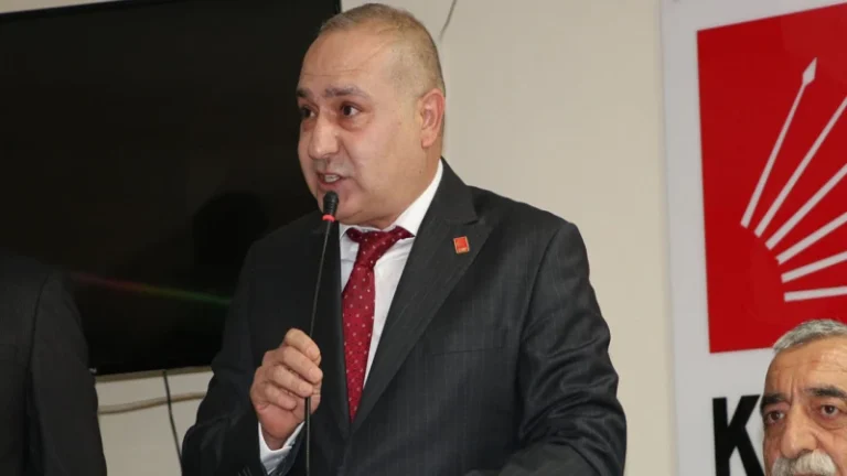 Özgür Uras, CHP’ye resmen aday! “Kazanacağız!”