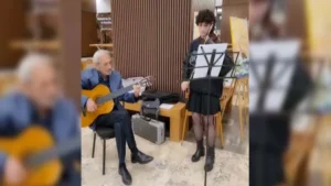 Zamanın Ötesi sergisine müzikle sanatsal dokunuş