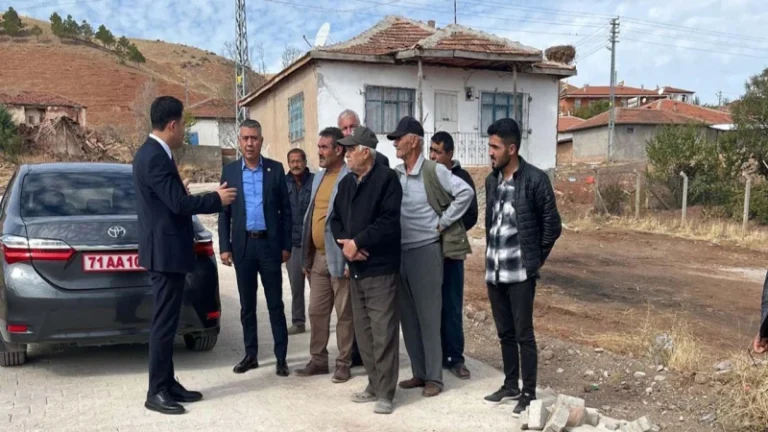 Delice’de köy yollarına kilit parke ve asfalt dokunuşu