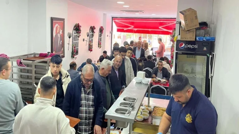 Kent lokantası, lezzeti ve sevgisiyle ilgi görüyor