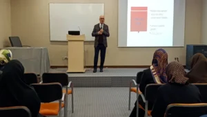 Kur’an kursu öğretici semineri başladı