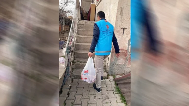 İhtiyaç sahiplerinin yüzlerini güldüren yardım