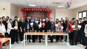 Genç çift aileler Gençlik Merkezi etkinliğinde buluştu