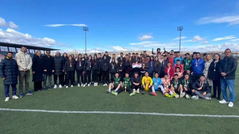 Futbol müsabakaları heyecanla tamamlandı