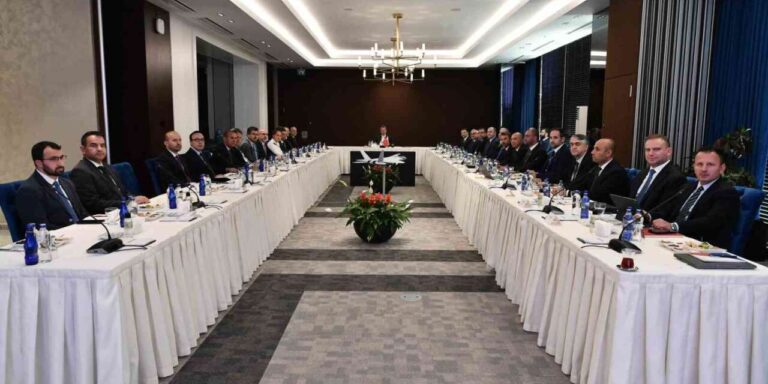 Savunma Sanayii Başkanı Görgün, KAAN’a ilişkin değerlendirme toplantısına katıldı